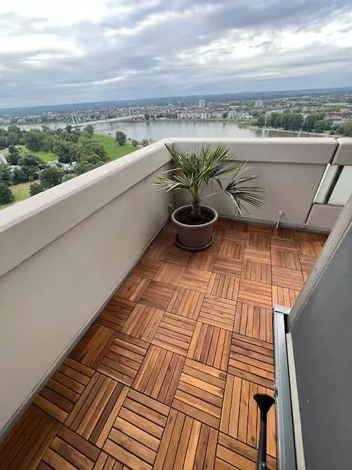 Axa-Tower Apartment Cologne 0*,  Germany